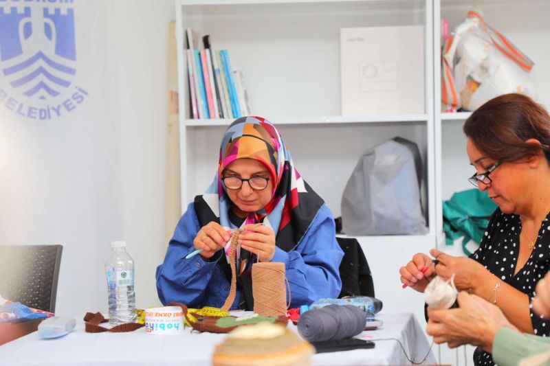 ÇİFTLİK KADIN YAŞAM MERKEZİ’NDE KURSLAR BAŞLADI
