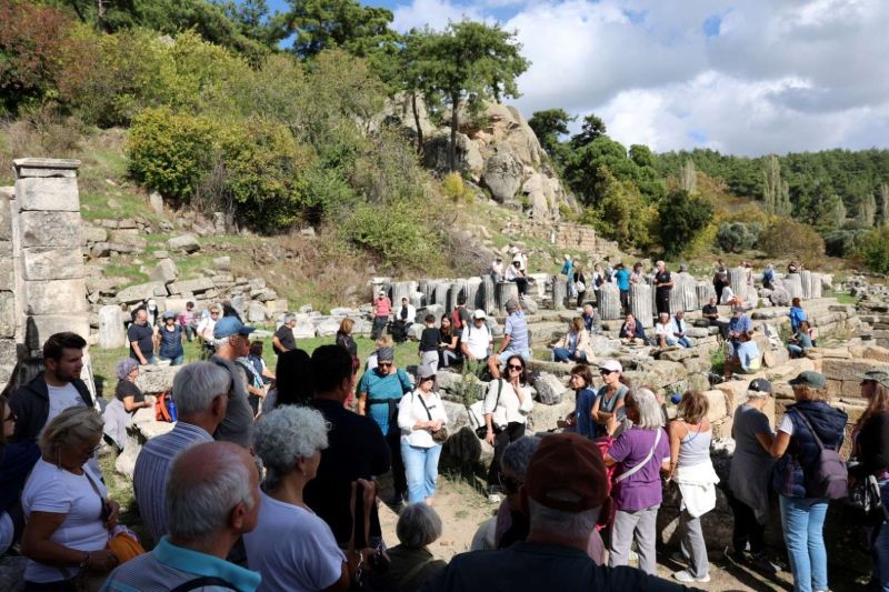 FROM MYLASA TO HALIKARNASSOS: CULTURAL & NATURE WALK BRINGS HISTORY TO LIFE