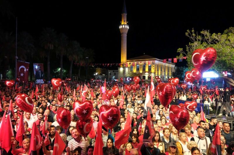 BODRUM MARKS THE 102ND ANNIVERSARY OF THE REPUBLIC WITH ENTHUSIASM & PRIDE