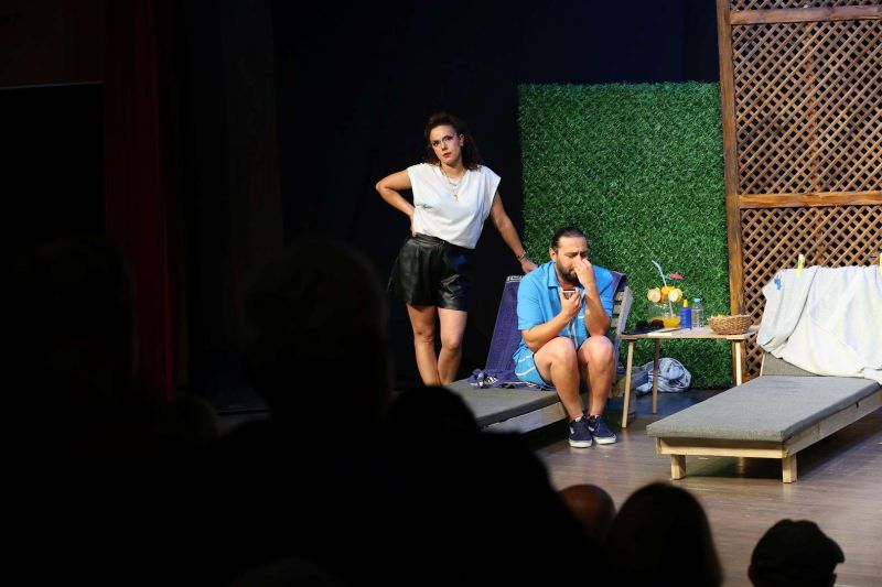 BODRUM BELEDİYESİ ŞEHİR TİYATROSU’NDAN DÜNYA PRÖMİYERİ