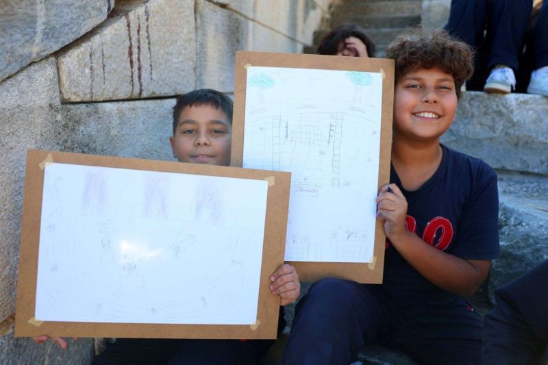 ÇOCUKLAR ARKEOLOJİ VE SANATLA BULUŞTU