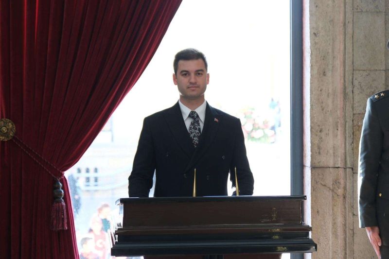 FROM BODRUM TO ANKARA: MAYOR MANDALİNCİ PAYS RESPECTS AT ATATÜRK’S MAUSOLEUM