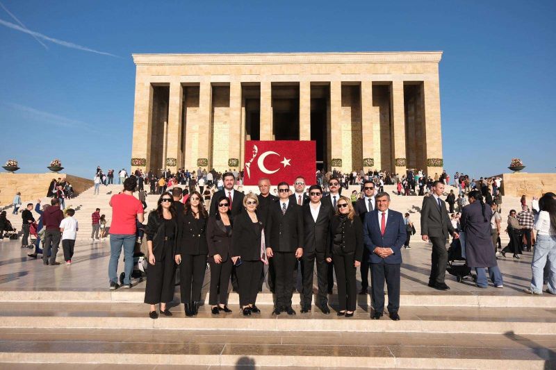 FROM BODRUM TO ANKARA: MAYOR MANDALİNCİ PAYS RESPECTS AT ATATÜRK’S MAUSOLEUM