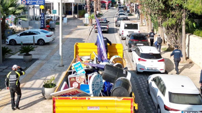 BODRUM’DA KAMUSAL ALANLAR İŞGALLERDEN TEMİZLENİYOR