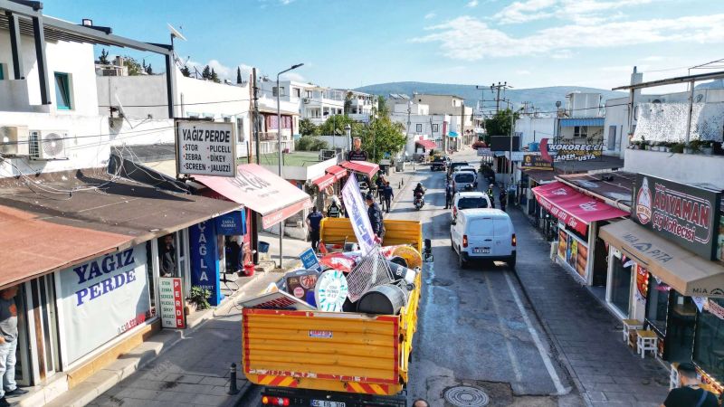 BODRUM’DA KAMUSAL ALANLAR İŞGALLERDEN TEMİZLENİYOR