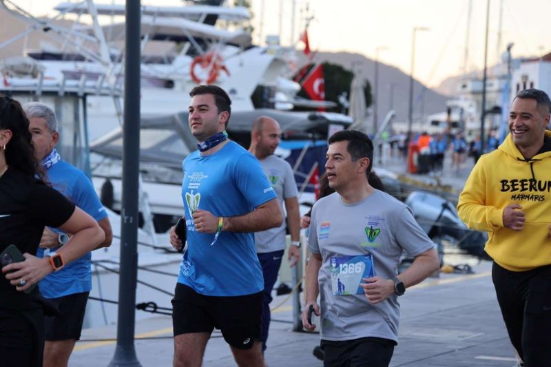 BAŞKAN MANDALİNCİ, BİTEZ'DE DÜZENLENEN SABAH KOŞUSUNA KATILDI