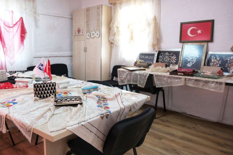 BİTEZ KADIN YAŞAM MERKEZİ AÇILDI