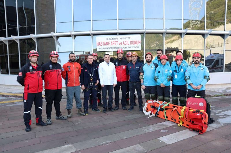 BAK’TAN HASTANEDE DEPREM, YANGIN VE TAHLİYE TATBİKATI