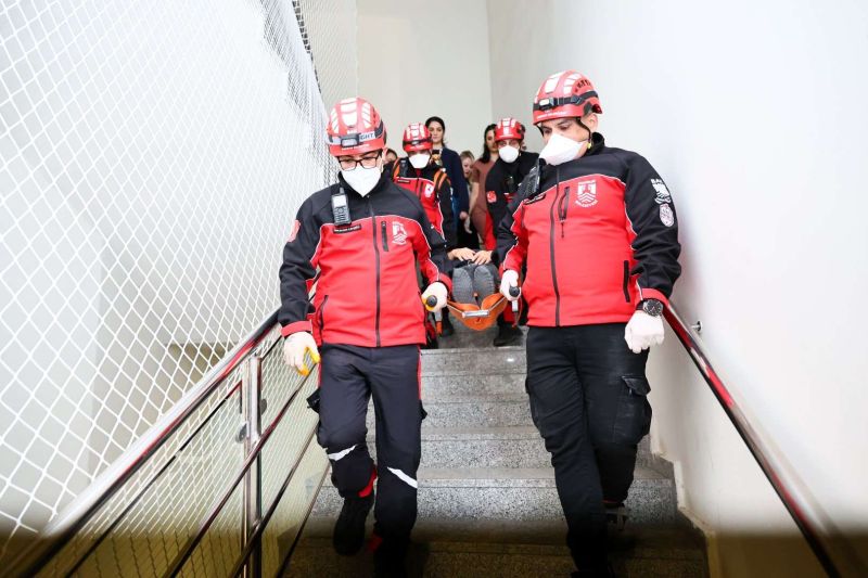 BAK’TAN HASTANEDE DEPREM, YANGIN VE TAHLİYE TATBİKATI