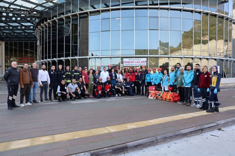 BAK’TAN HASTANEDE DEPREM, YANGIN VE TAHLİYE TATBİKATI