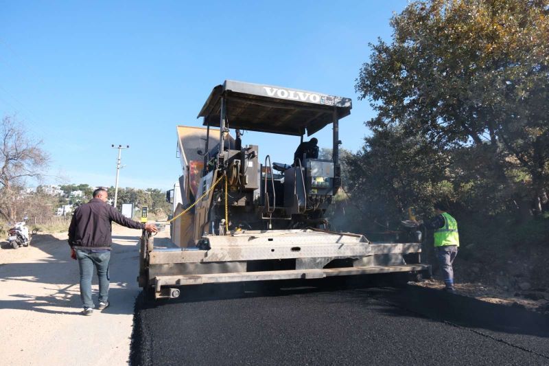 YAĞMUR ÖNCESİNDE ASFALT ÇALIŞMALARI TAMAMLANDI