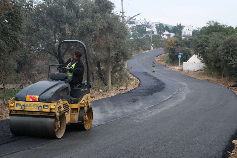 YAĞMUR ÖNCESİNDE ASFALT ÇALIŞMALARI TAMAMLANDI