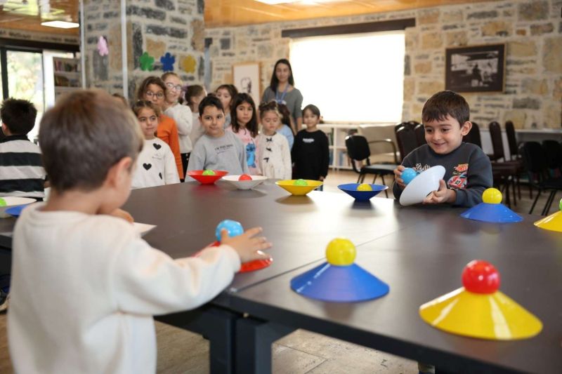 BELEDİYEDEN ÇOCUKLARA YÖNELİK YILBAŞI ATÖLYESİ