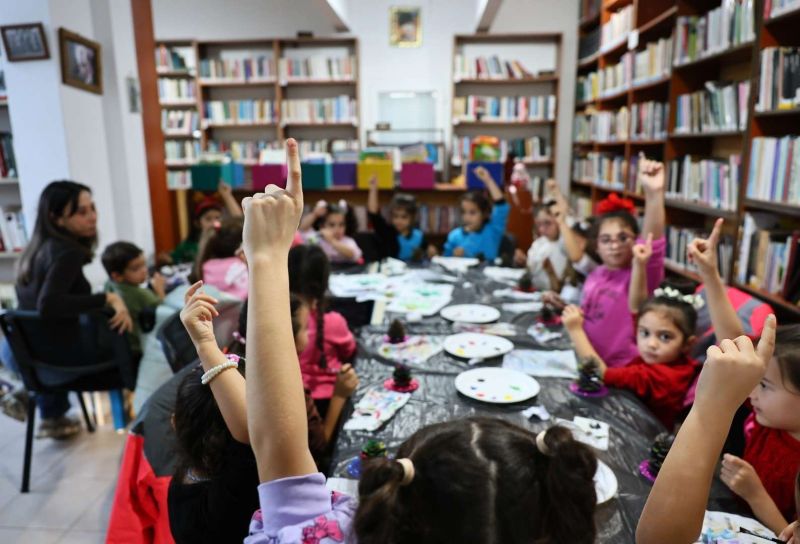 BELEDİYEDEN ÇOCUKLARA YÖNELİK YILBAŞI ATÖLYESİ