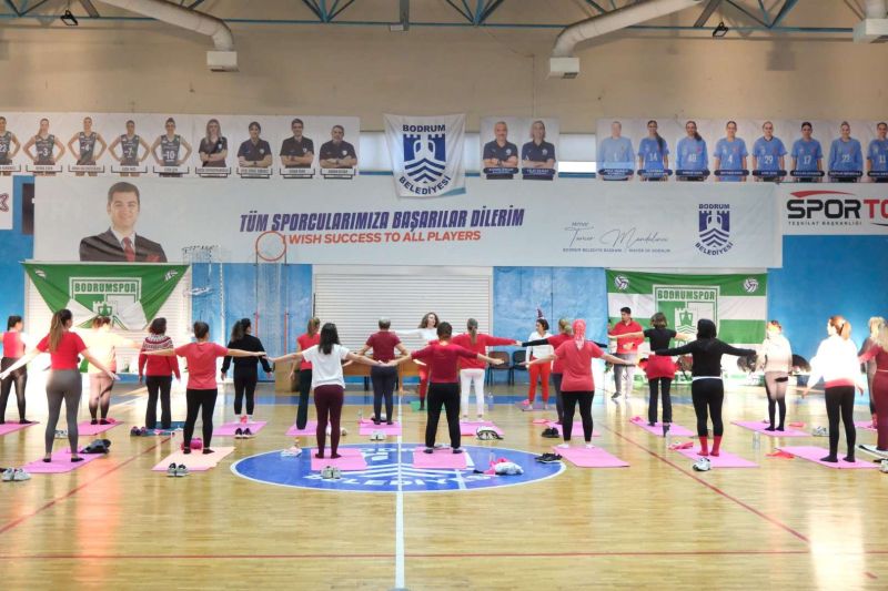 2025’İ PİLATES VE YOGA İLE UĞURLADILAR