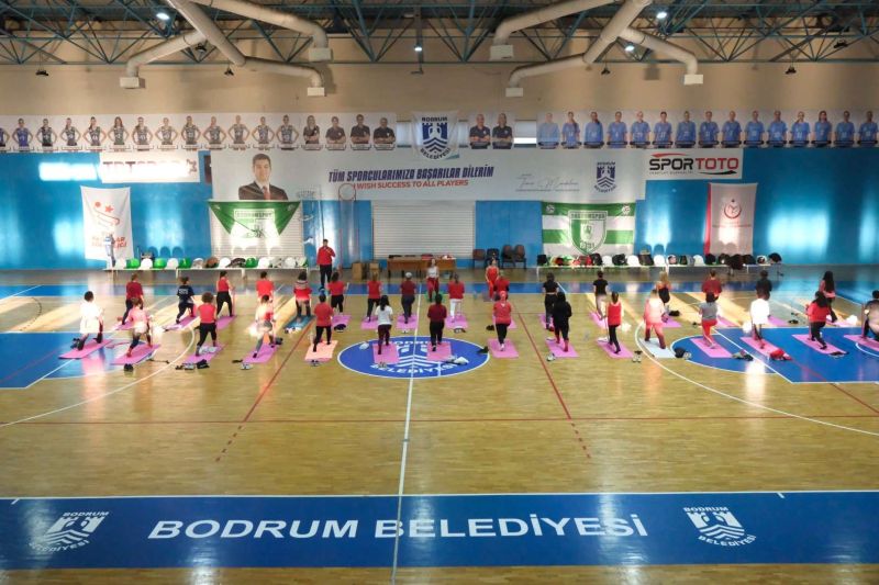 2025’İ PİLATES VE YOGA İLE UĞURLADILAR
