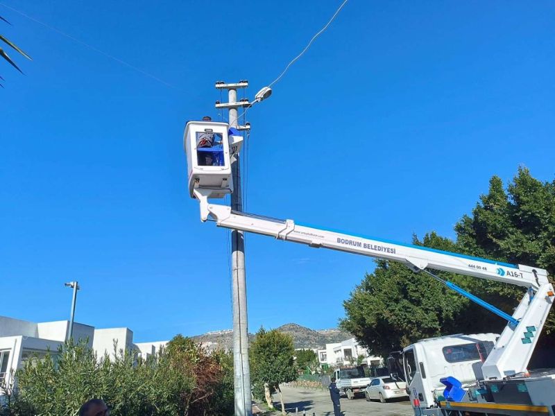 BODRUM MUNICIPALITY CARRIES OUT CITYWIDE MAINTENANCE AND URBAN AESTHETICS WORKS