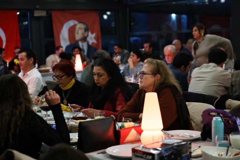 BAŞKAN MANDALİNCİ BASIN MENSUPLARI İLE BİR ARAYA GELDİ