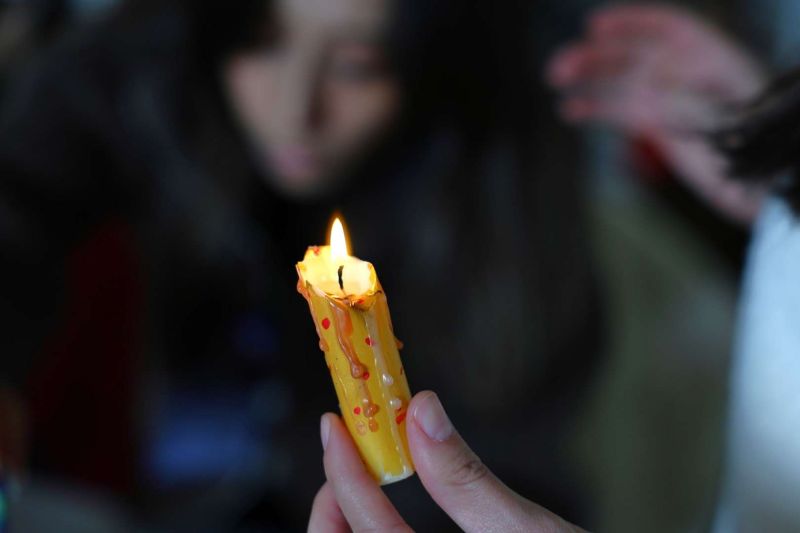 ÜÇ KUŞAK MUM BOYAMA ATÖLYESİNDE BULUŞTU