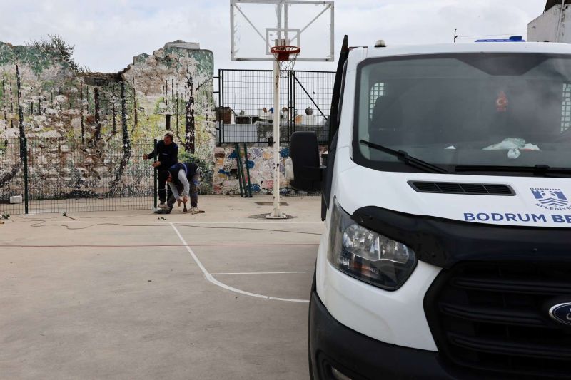 BELEDİYEDEN OKULLARA KAPSAMLI BAKIM VE ONARIM ÇALIŞMALARI