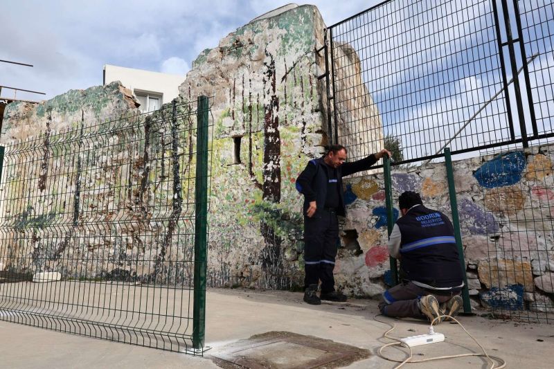 BELEDİYEDEN OKULLARA KAPSAMLI BAKIM VE ONARIM ÇALIŞMALARI