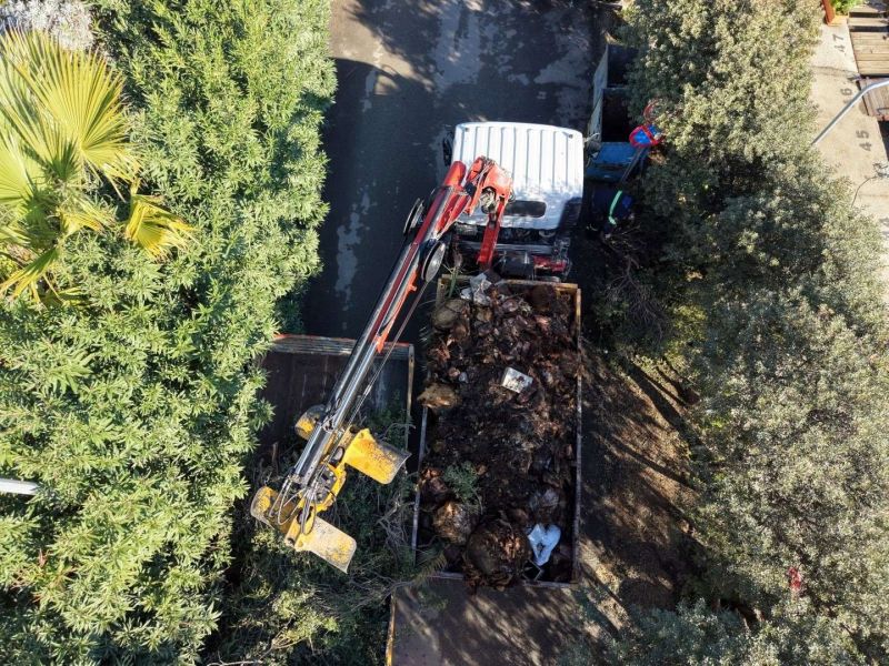 BELEDİYENİN ÇEVRE KİRLİLİĞİYLE MÜCADELESİ DEVAM EDİYOR