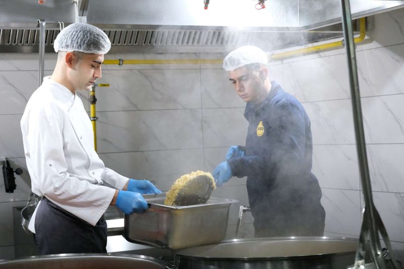 KENT LOKANTASI BİR YILDIR HİZMET VERİYOR