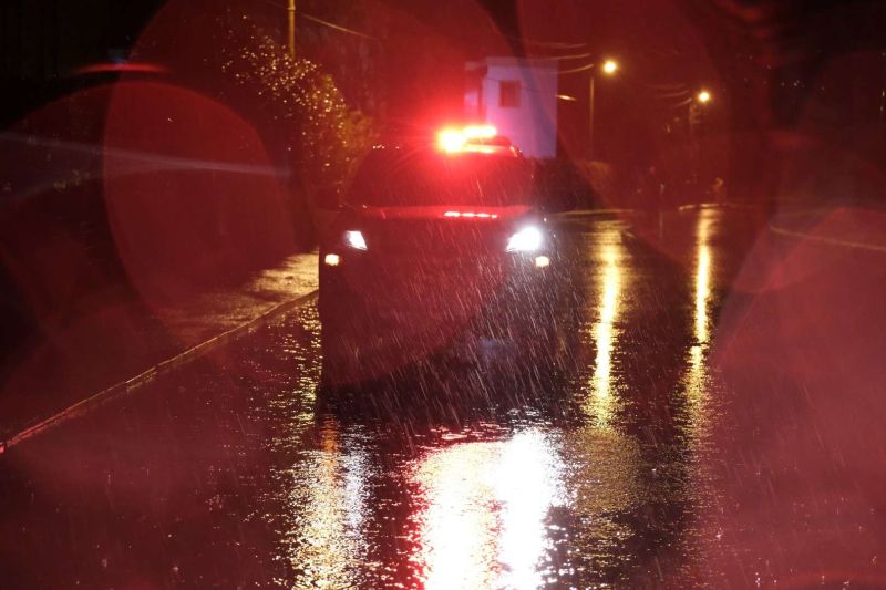 BAŞKAN MANDALİNCİ SU TAŞKINLARININ YAŞANDIĞI KIZILAĞAÇ’TA İNCELEMELERDE BULUNDU