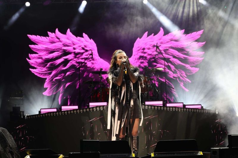 SEVGİLİLER GÜNÜ BODRUM’DA FATMA TURGUT KONSERİYLE KUTLANDI