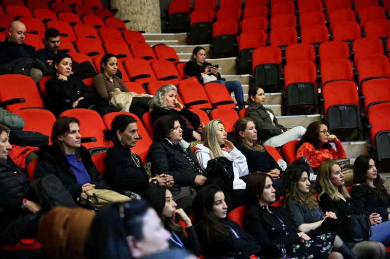 BODRUM’DA “MENOPOZDA BEDEN, BESLENME VE DENGE” ETKİNLİĞİ DÜZENLENDİ