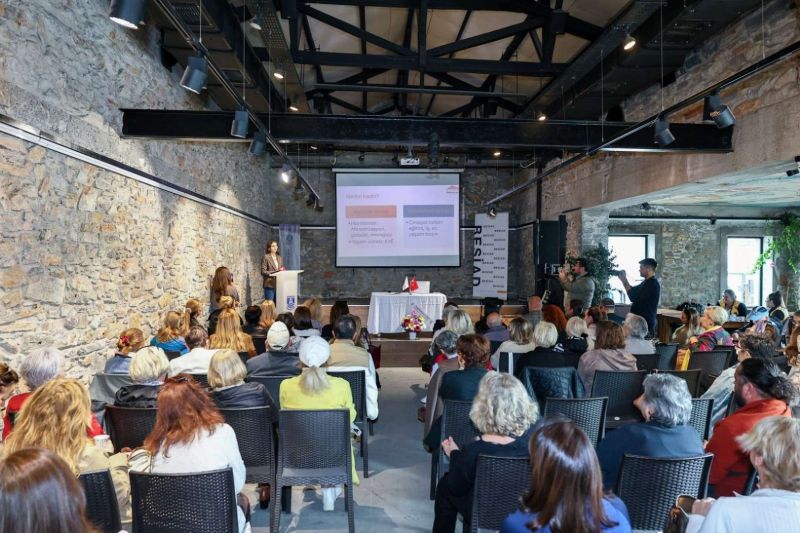 BODRUM’DA “KADIN VE ALZHEİMER FARKINDALIK PROGRAMI” DÜZENLENDİ