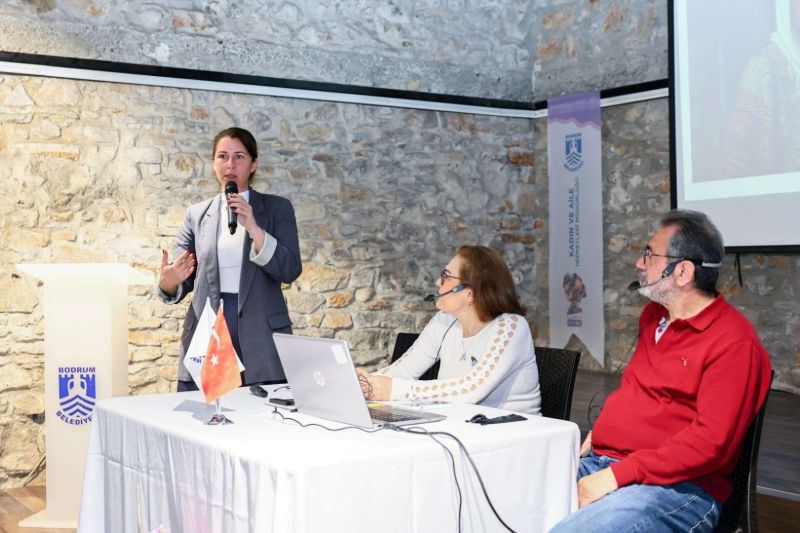 BODRUM’DA “KADIN VE ALZHEİMER FARKINDALIK PROGRAMI” DÜZENLENDİ