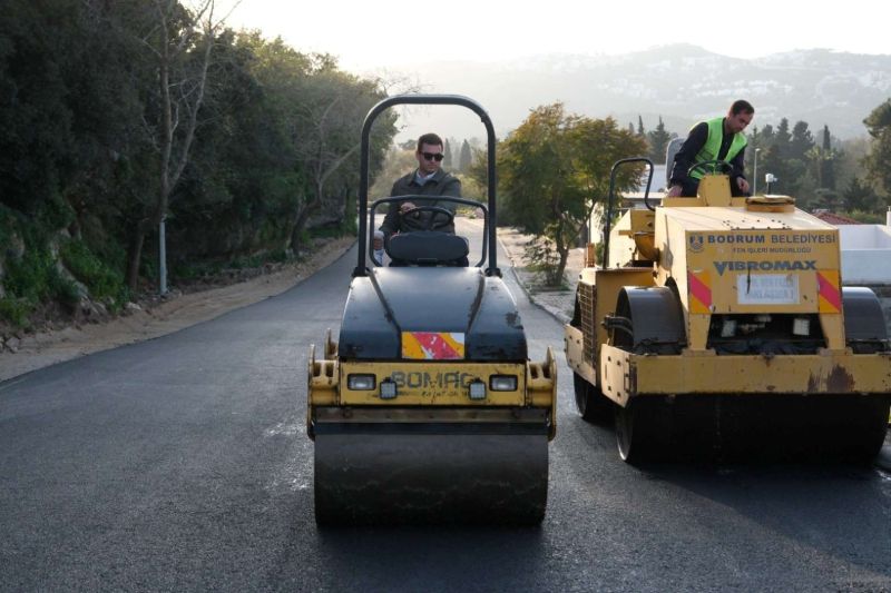 BERGAMUT CADDESİ YENİLENEN YÜZÜYLE HİZMETE AÇILIYOR