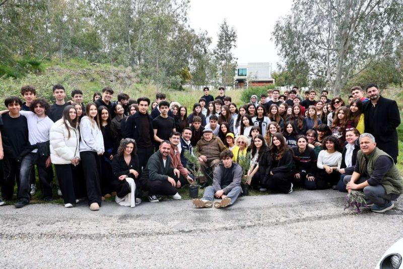 BELEDİYEDEN YANAN ORMANLIK ALANDA FİDAN DİKİM ETKİNLİĞİ