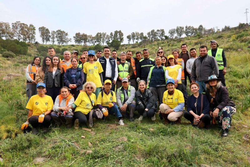 BELEDİYEDEN YANAN ORMANLIK ALANDA FİDAN DİKİM ETKİNLİĞİ