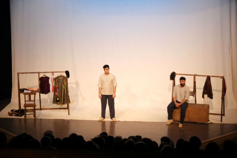 CAMBAZIN CENAZESİ DÜNYA TİYATRO GÜNÜ’NDE SAHNELENDİ