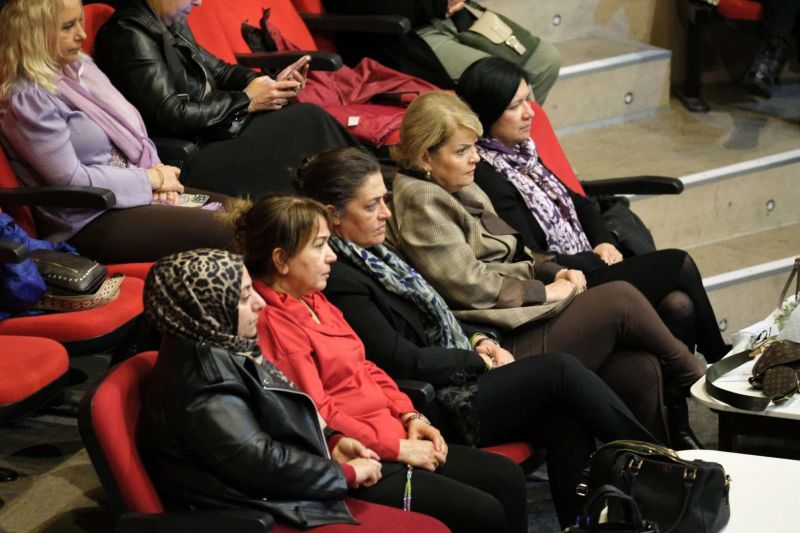 BODRUM’DA “KADIN ÇOCUK YOKSULLUĞU VE DAYANIŞMA SÖYLEŞİSİ” DÜZENLENDİ