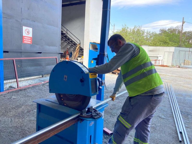 BELEDİYE ATÖLYELERİNDEN KENTİN DÖRT BİR YANINA ÜRETİM