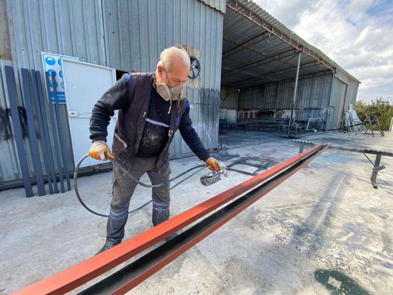 BELEDİYE ATÖLYELERİNDEN KENTİN DÖRT BİR YANINA ÜRETİM