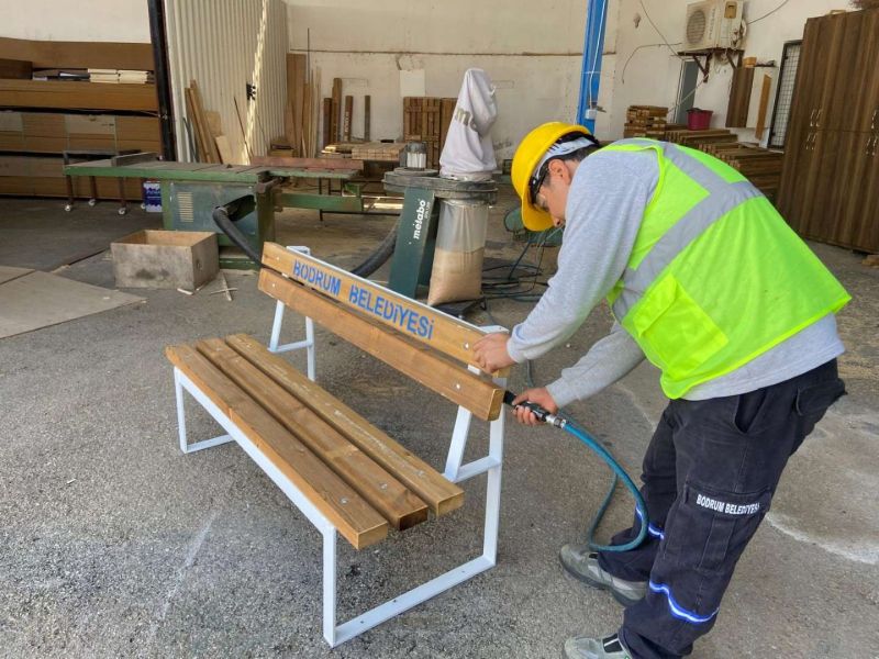 BELEDİYE ATÖLYELERİNDEN KENTİN DÖRT BİR YANINA ÜRETİM