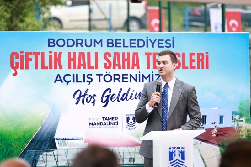 ÇİFTLİK HALI SAHA TESİSLERİ VATANDAŞLARIN KULLANIMINA AÇILDI