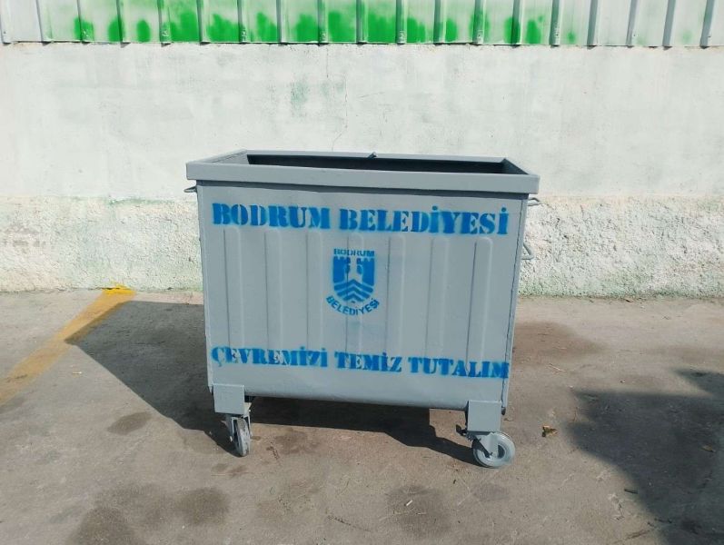 BELEDİYEDEN KONTEYNER YENİLEME ÇALIŞMALARI