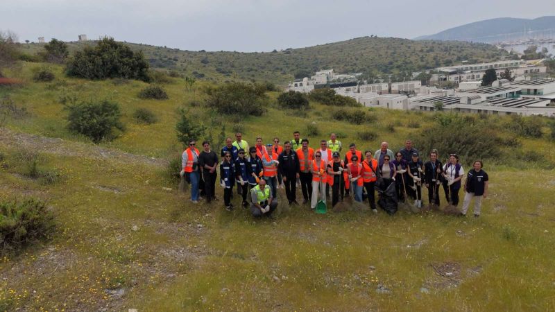 BODRUM’DA TEMİZLİK SEFERBERLİĞİ YENİDEN BAŞLADI