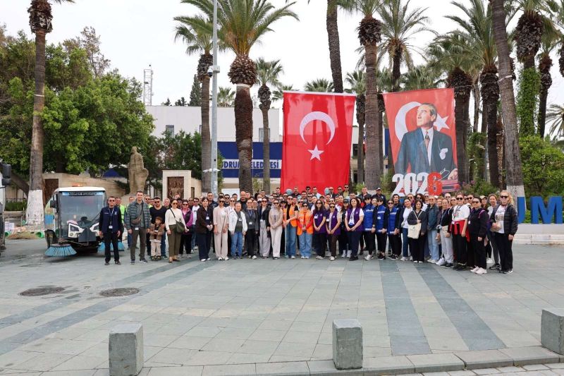 BODRUM’DA TEMİZLİK SEFERBERLİĞİ YENİDEN BAŞLADI