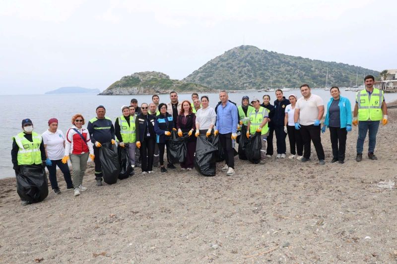 BODRUM’DA TEMİZLİK SEFERBERLİĞİ YENİDEN BAŞLADI