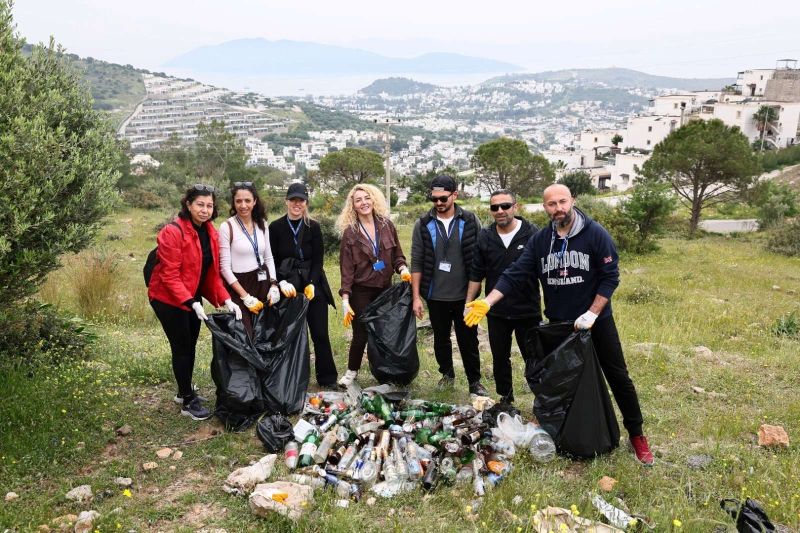 BODRUM’DA TEMİZLİK SEFERBERLİĞİ YENİDEN BAŞLADI