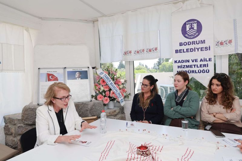 BELEDİYEDEN BİTEZ’DE ‘BAĞIMLILIKTA AİLE YAPISI VE ROLLER’ SEMİNERİ