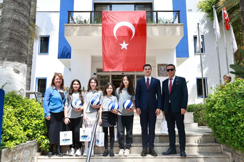 BODRUM’DA 23 NİSAN COŞKUSU