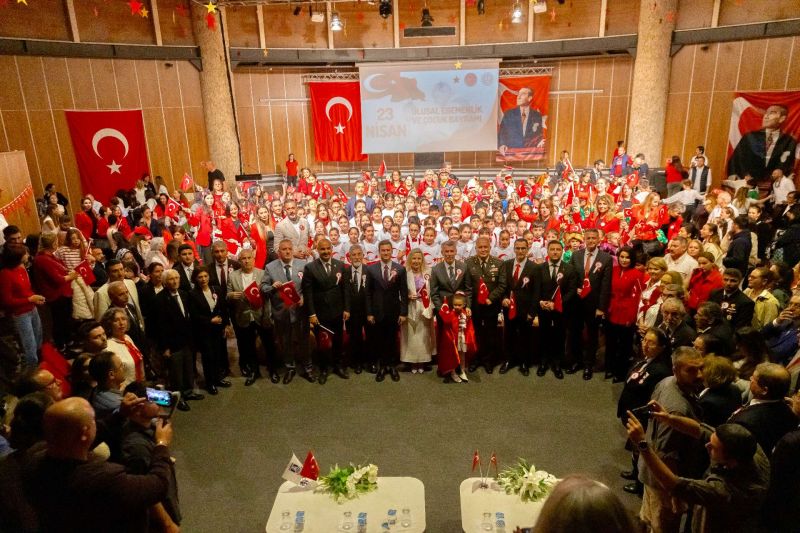 BODRUM’DA 23 NİSAN COŞKUSU