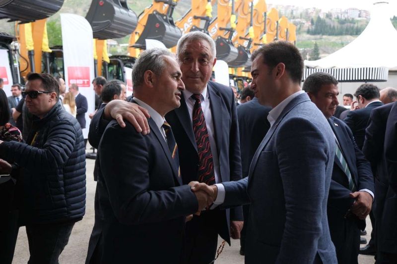 Türkiye Belediyeler Birliği’nden Belediyeye Hizmet Aracı Desteği